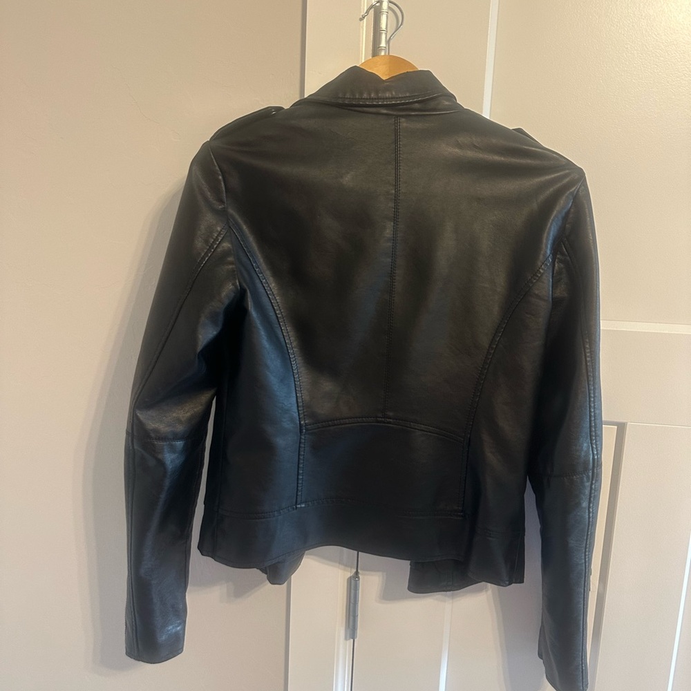 Faux Leather Jacket Women - Picture 6 of 10